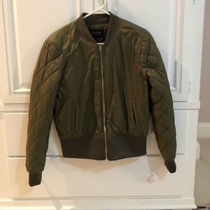 Bomber jacket